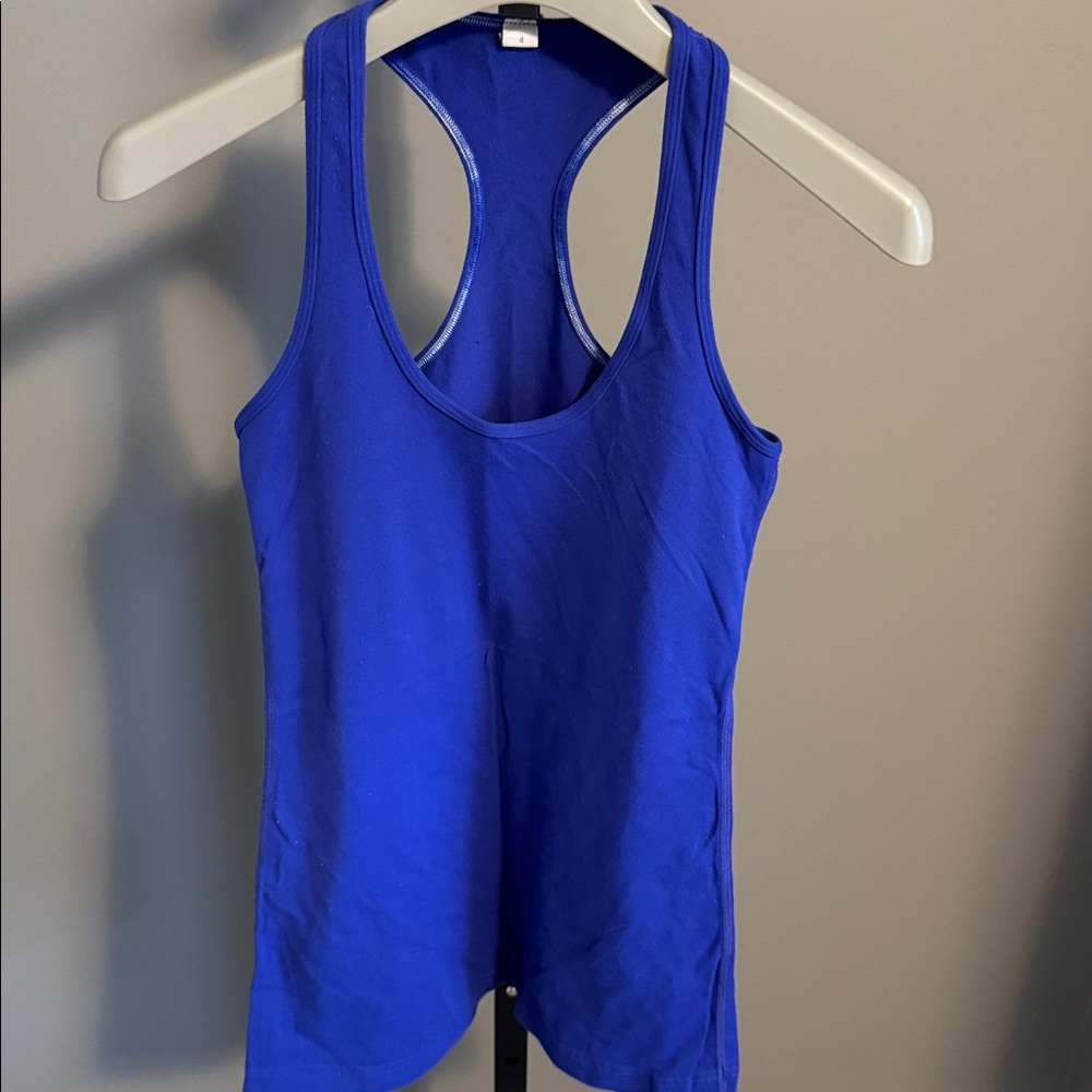 Set of 2 Lululemon tanks